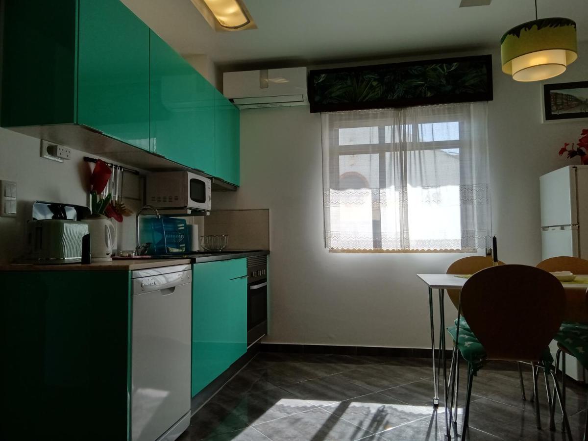 Little Wonder Apartment Albufeira Exteriör bild